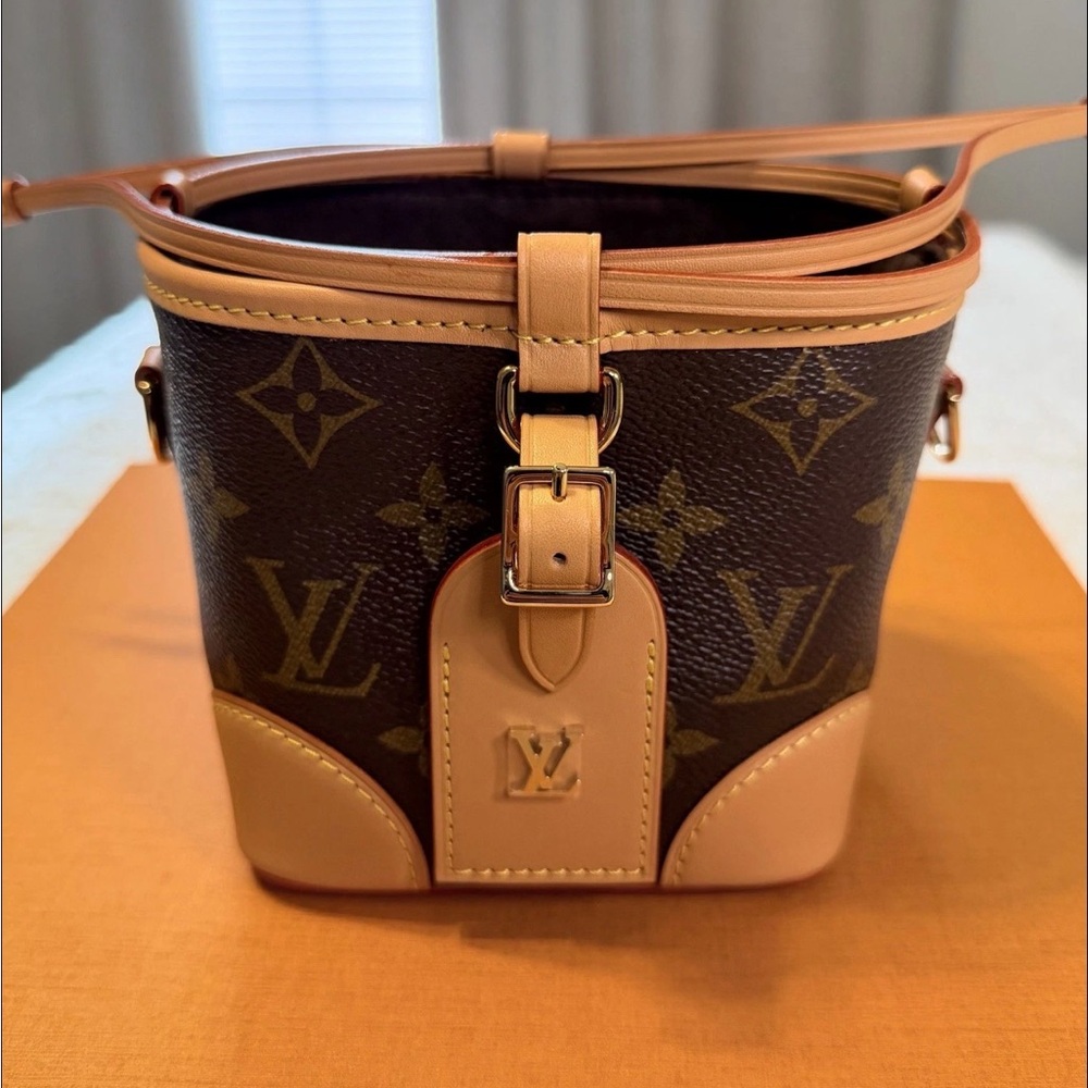 Louis Vuitton Monogram Brown and Tan Crossbody Bag